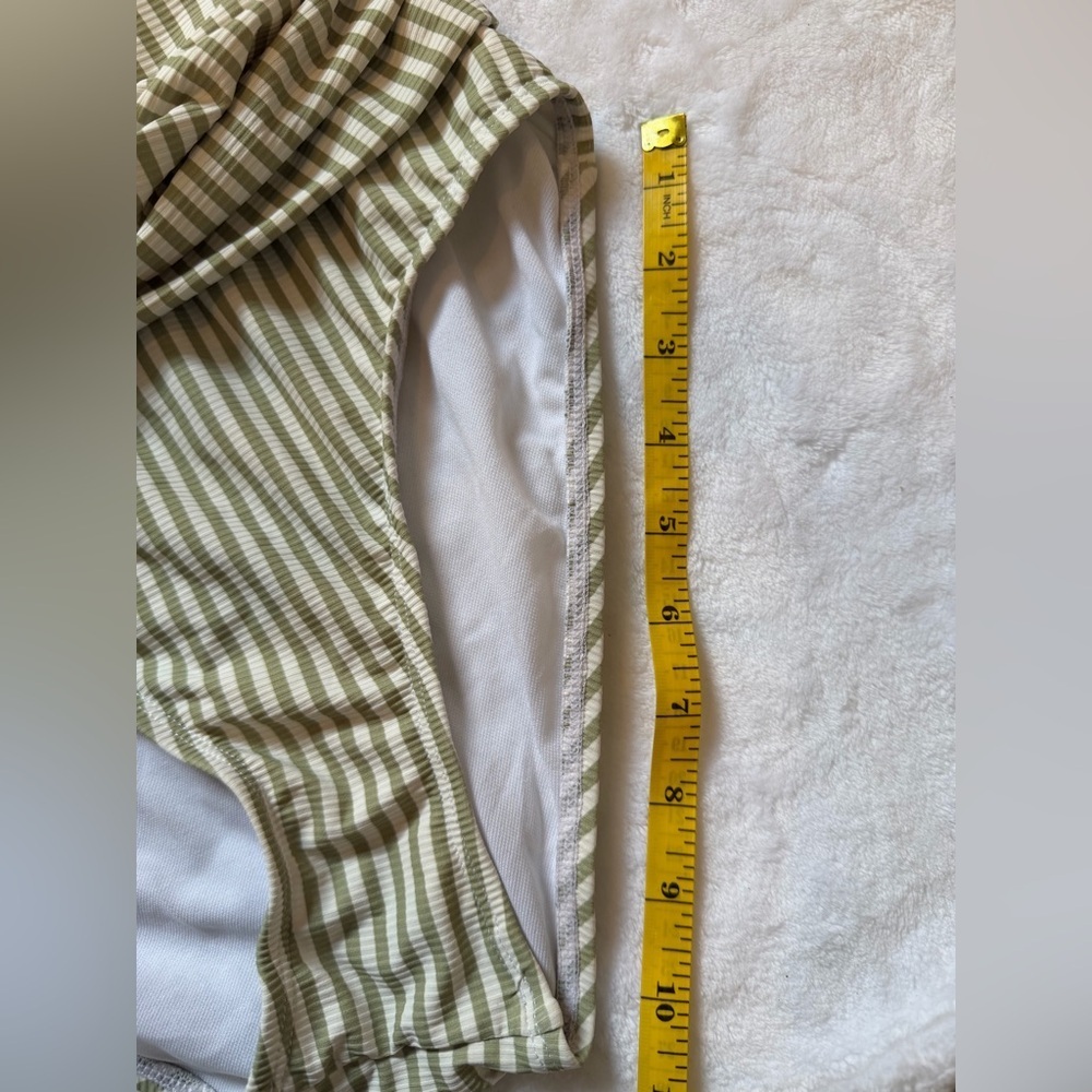Ellen Tracy White Textured Garment - Picture 6 of 10